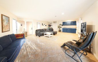 Wide Angle View of Living Room - Thors Therapy
