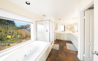 Bathroom - Thors Therapy
